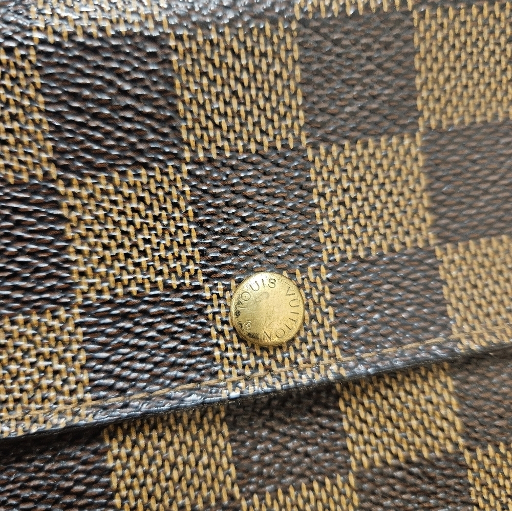 Louis Vuitton Sarah Wallet Damier Ebene | Authentic | Box & Dust Bag Included - Picture 11 of 17